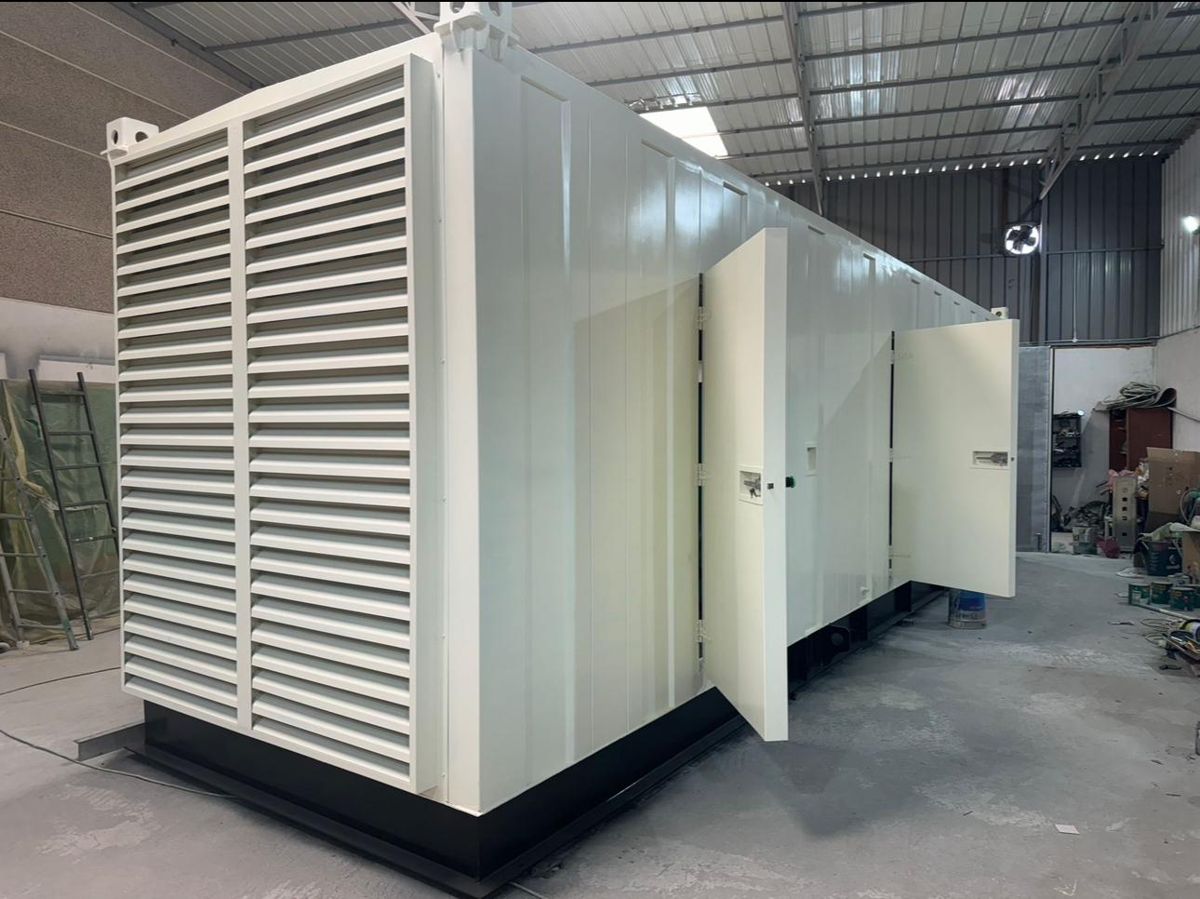 Acoustic generator enclosure